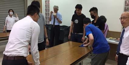 �@�i�t�� ��r, �ӤH, �Ǥ�, �a�O ���Ϥ�

�۰ʲ��ͪ��y�z